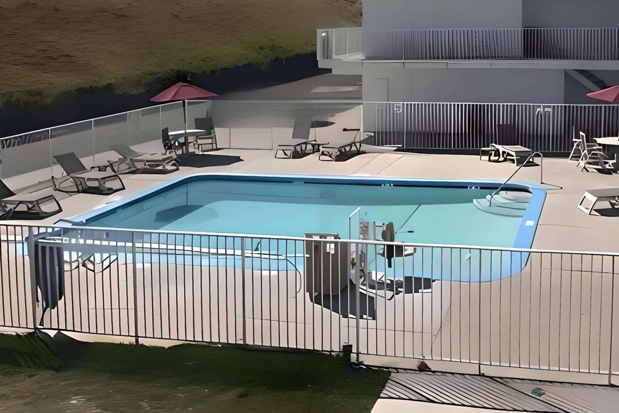 Park Inn By Radisson, تشيني المظهر الخارجي الصورة